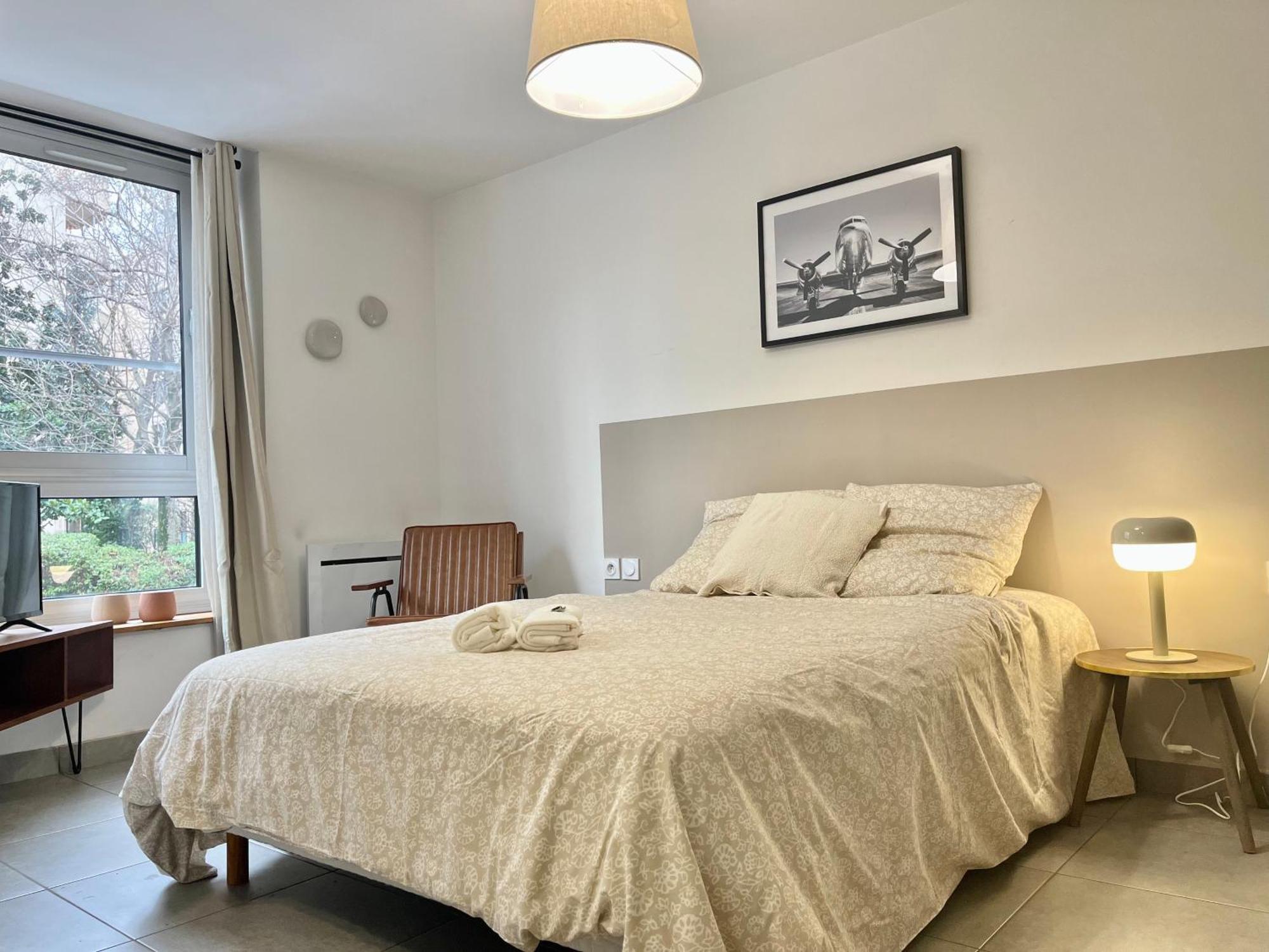 Suite Danbury Lyon Eksteriør bilde
